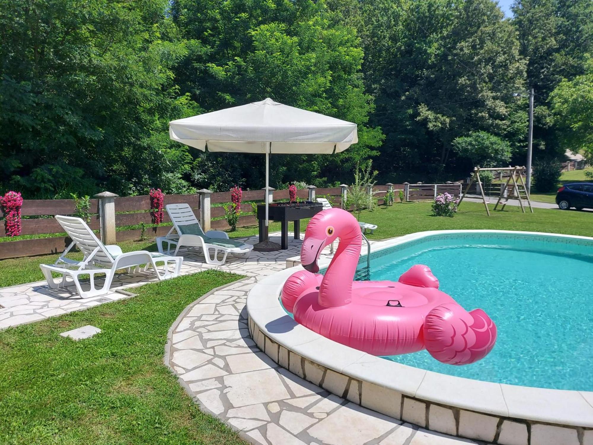 Kuca Za Odmor Mazuran Villa Karlovac Dış mekan fotoğraf